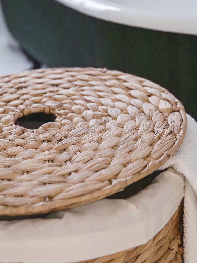 Garden Trading Natural Milborne Woven Laundry Hamper - Image 2 of 3 Garden Trading Natural Milborne Woven Laundry Hamper - Image 2 of 3
