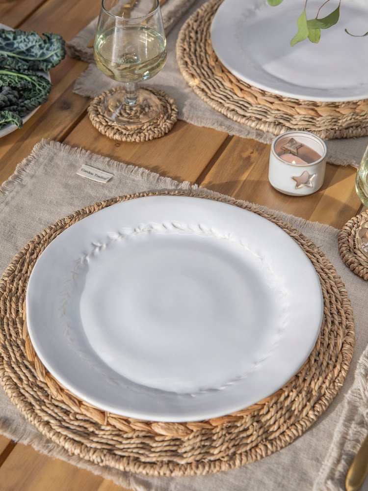 Garden Trading Set of 4 White Overton Dinner Plate Plates - Image 1 of 4