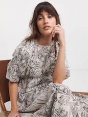 JD Williams Grey Voile Bubble Sleeve Dress - Image 3 of 4