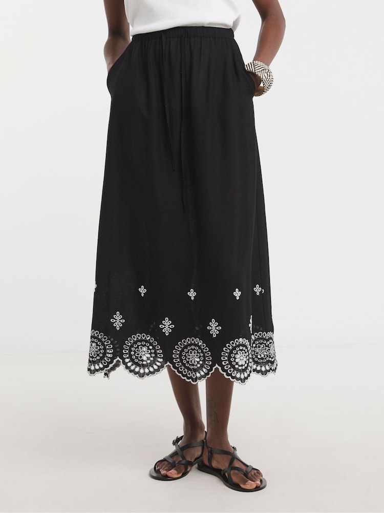 JD Williams Black Contrast Broderie Scalloped Hem Maxi Skirt - Image 1 of 4