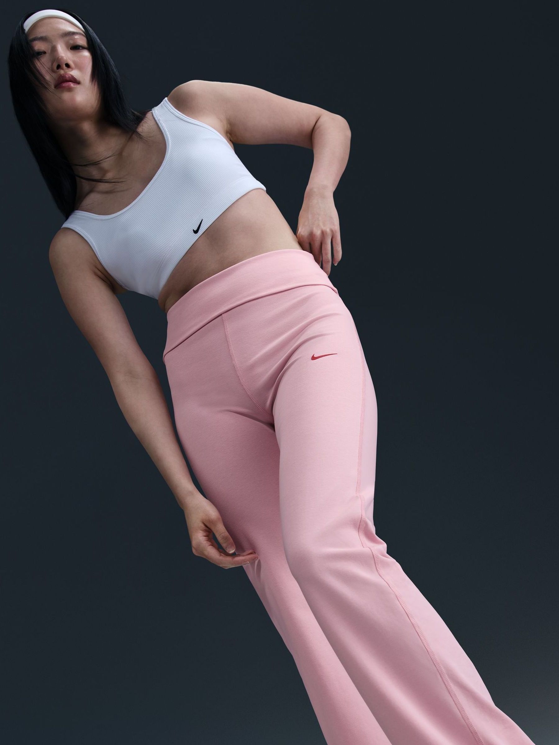 nike pants pink