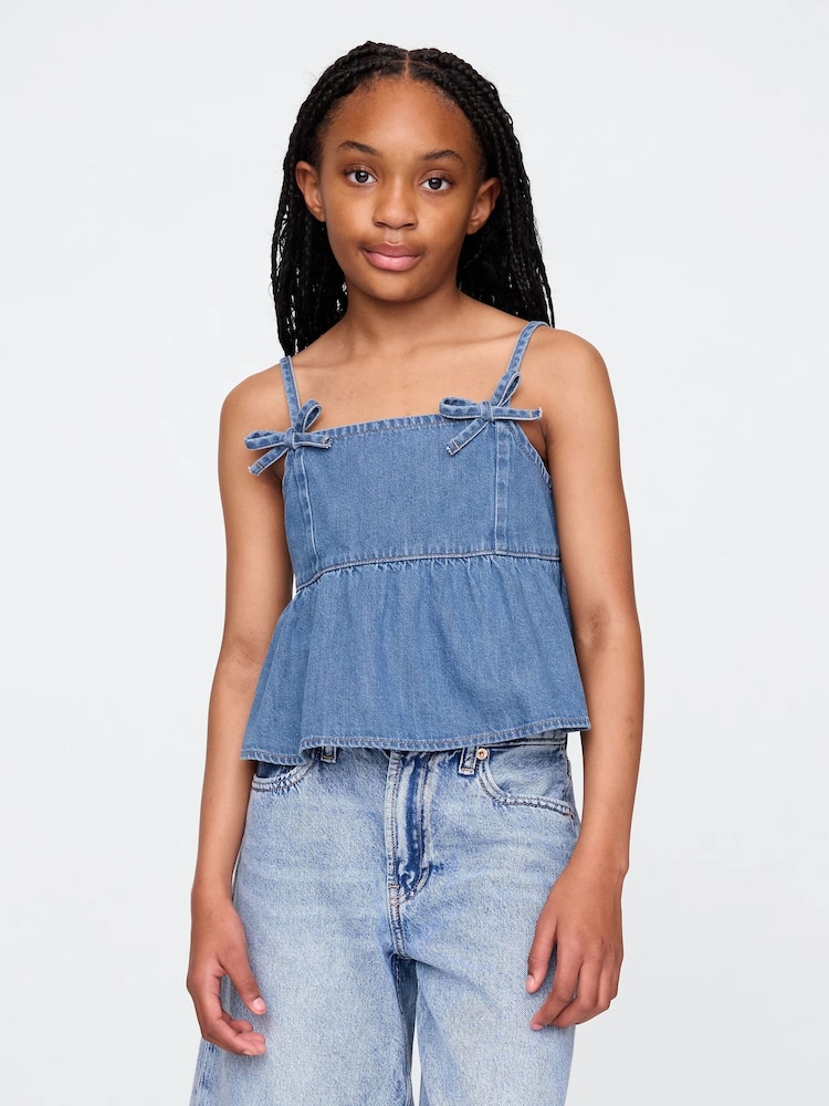 Top con peplum de denim con lazo y tirante de Gap (4-13 años) - Imagen 1 de 6