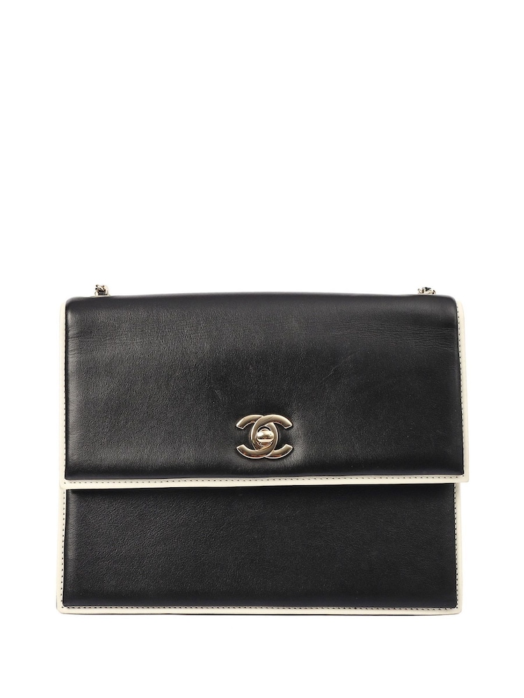 CHANEL Flap Bag Shoulder Black Bag - Image 1 of 6