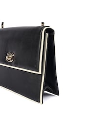 CHANEL Flap Bag Shoulder Black Bag - Image 4 of 6