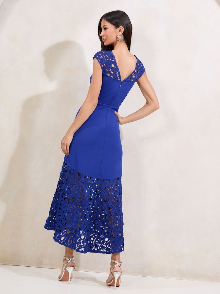 Lipsy Cobalt Blue Floral Print Lace Mix Fit And Flare Midi Dress - Image 4 of 4