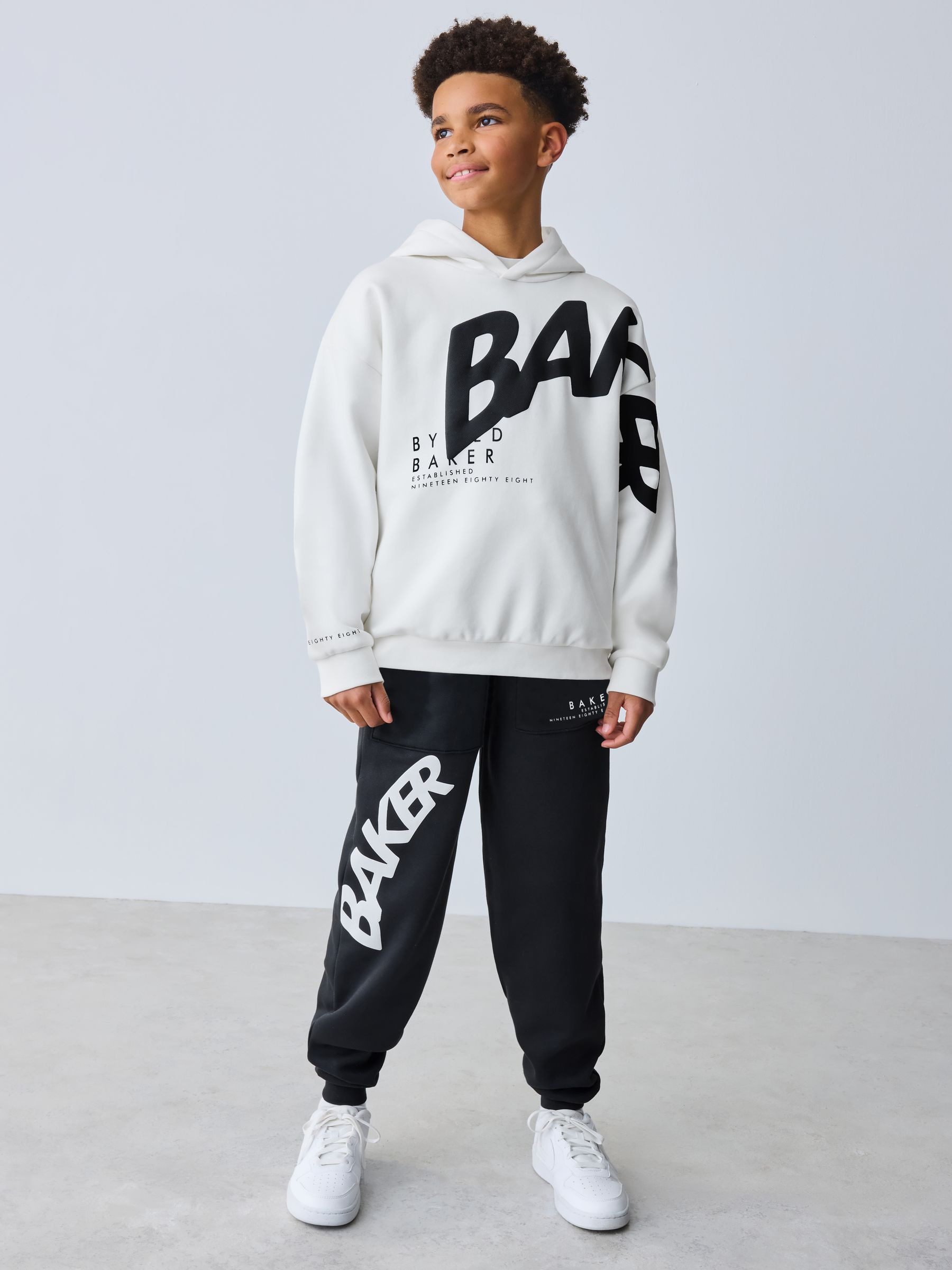 Next：日本 ホワイト - Baker by Ted Baker オーバーサイズ
