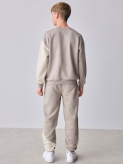 Piedra - Baker by Ted Baker Colourblock Sweat Top and Joggers Set - Imagen 3 de 15