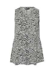 Yours Curve Black Pleated Front Crepe Vest - Image 4 of 5