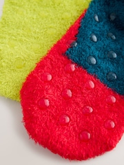 The Grinch License Character Cosy Socks 2 Pack - Image 3 of 3