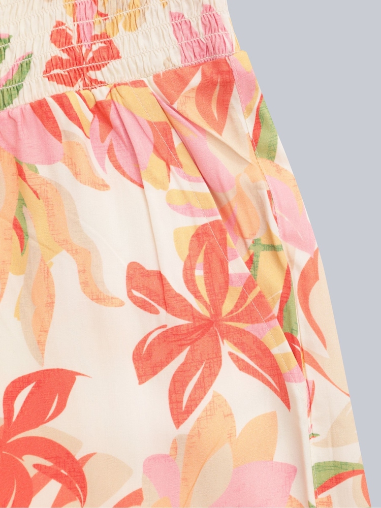 Animal White Women's Cropped Trousers - Image 4 of 4