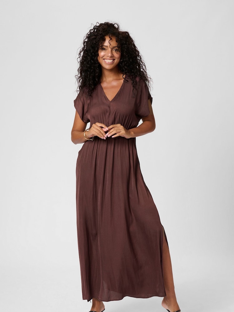Kaffe Red KAalliie Short Sleeve Maxi Dress - Image 1 of 6 Kaffe Red KAalliie Short Sleeve Maxi Dress - Image 1 of 6