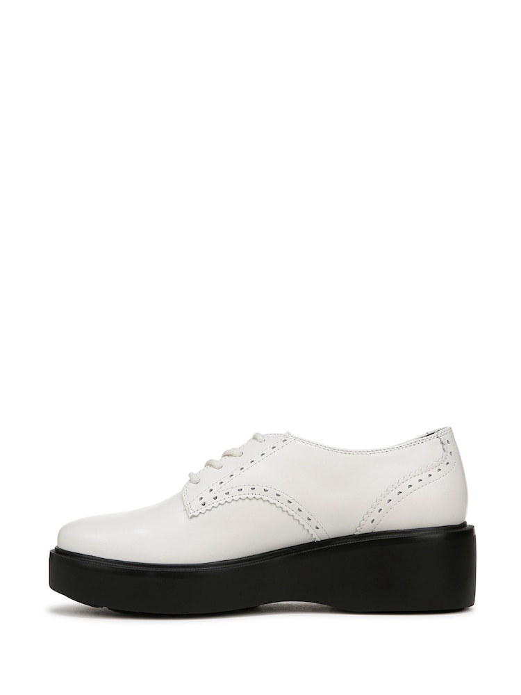 Bela - Naturalizer Regular Fit Obtain Brogues Shoes - Slika 2 iz 6