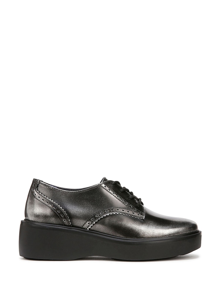črna - Naturalizer Regular Fit Obtain Brogues Shoes - Slika 1 iz 6