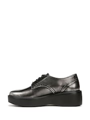 črna - Naturalizer Regular Fit Obtain Brogues Shoes - Slika 2 iz 6
