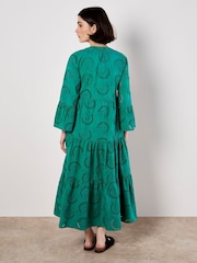 Apricot Green Embroidered Textured 100% Cotton Midi Dress - Image 3 of 5