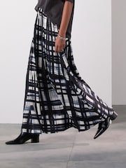 Cream/Dəniz Yoxlanması - Atlaz qatlı Maxi Ətək - 8şəkildən 4 şəkil