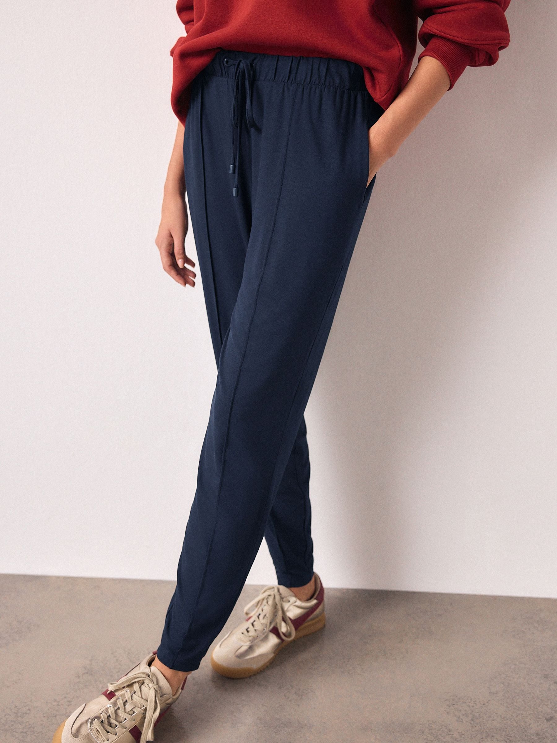 Next：日本 ネイビー - ジャージージョガーパンツ from Next Japan