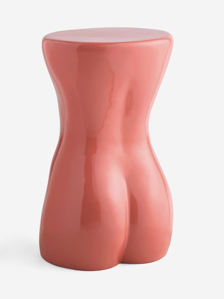 Pink Bum Shaped Side Table - Image 3 of 3 Pink Bum Shaped Side Table - Image 3 of 3