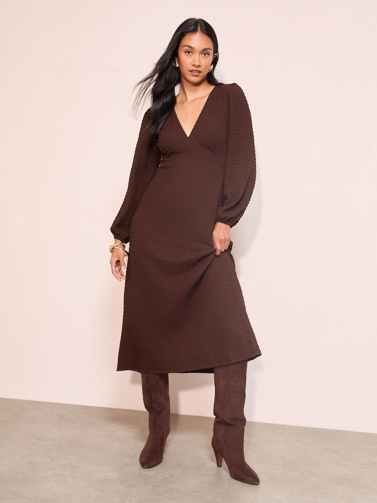 Friends Like These Chocolate Brown Petite Textured Jersey V-Neck Long Sleeve Midi Dress - Image 1 of 4 Friends Like These Chocolate Brown Petite Textured Jersey V-Neck Long Sleeve Midi Dress - Image 1 of 4