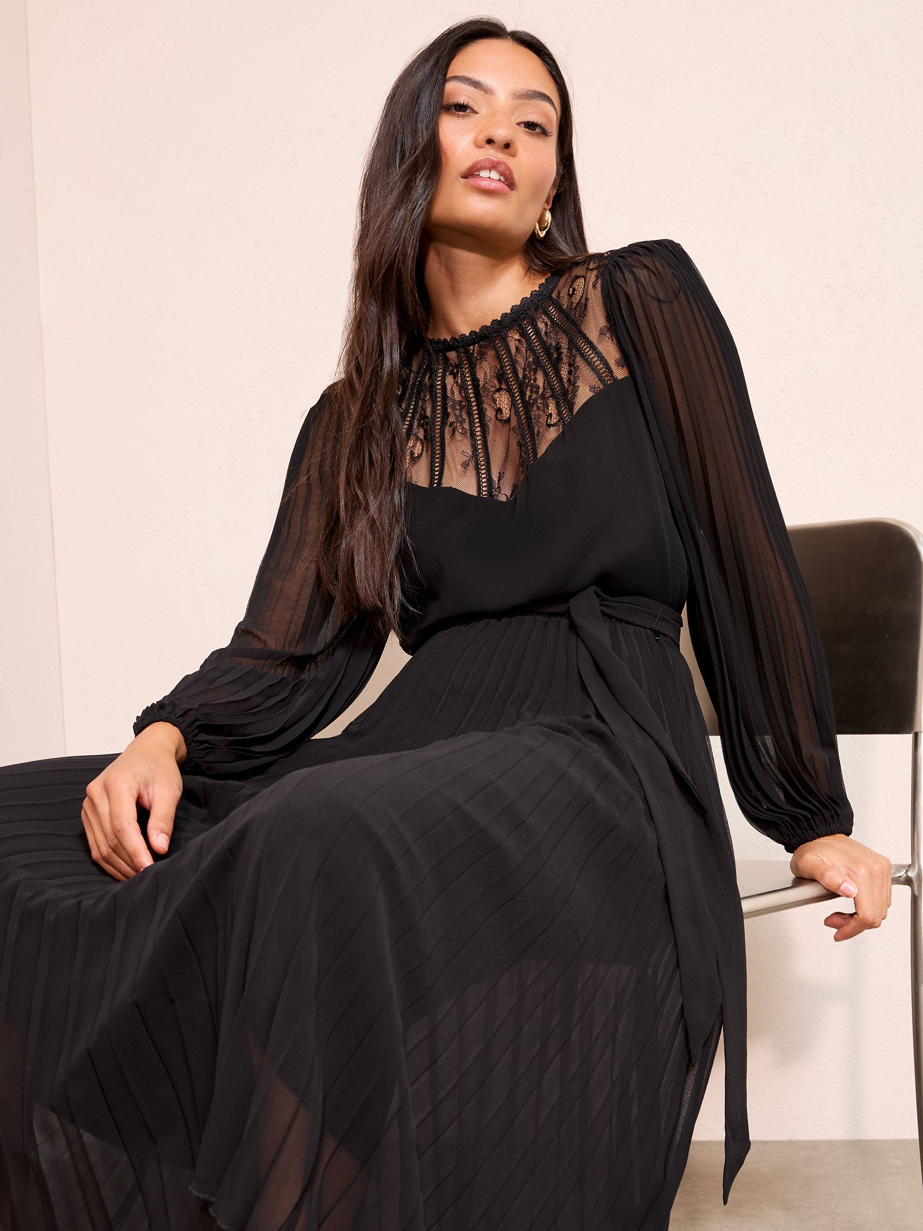 Robe Noire En Dentelle Stretch NEXT - Taille 16 - Manches 3/4 - Neuve Avec Étiquettes - Bodycon