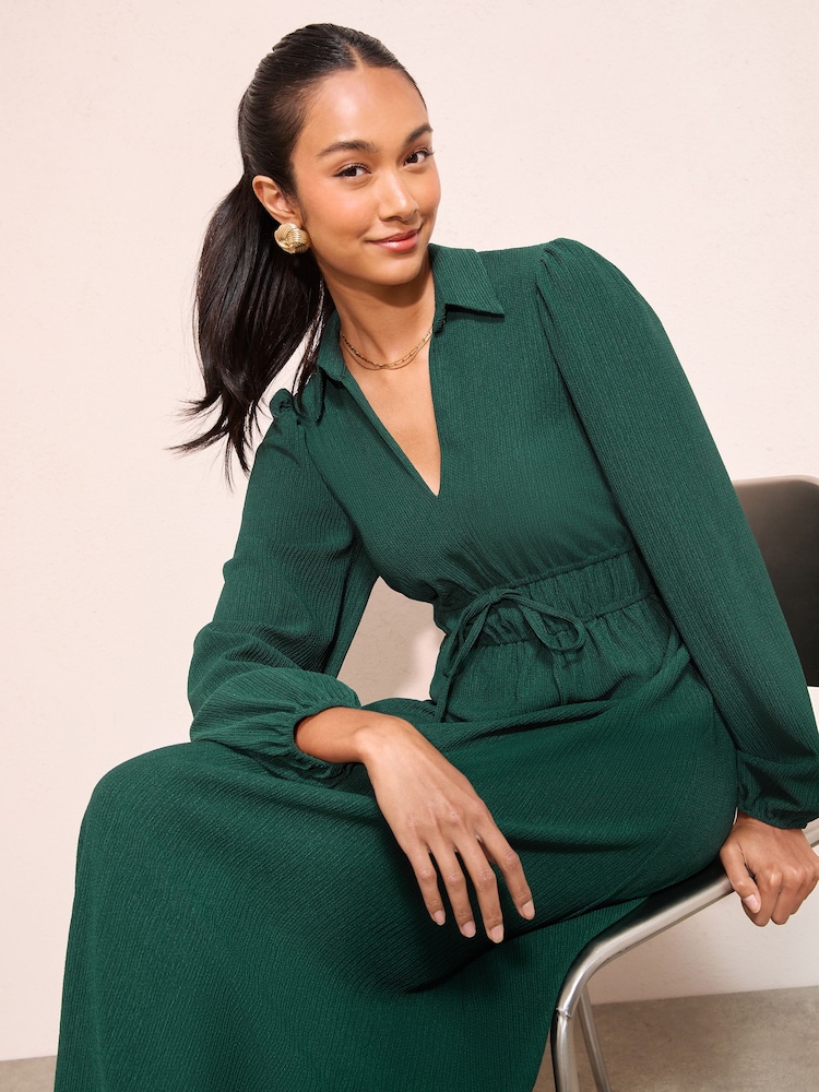 Friends Like These Green V-Neck Collar Long Sleeve Textured Jersey Midi Dress - Image 2 of 4 Friends Like These Green V-Neck Collar Long Sleeve Textured Jersey Midi Dress - Image 2 of 4