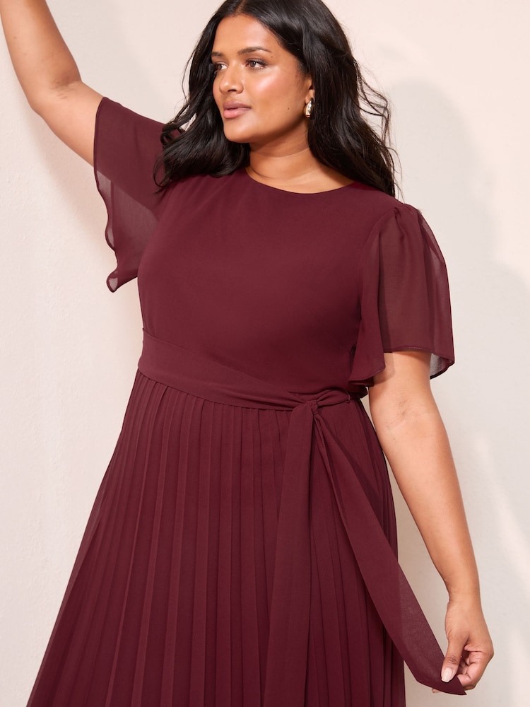 Friends Like These Burgundy Red Curve Angel Sleeve Chiffon Pleat Midi Dress - Image 2 of 4 Friends Like These Burgundy Red Curve Angel Sleeve Chiffon Pleat Midi Dress - Image 2 of 4