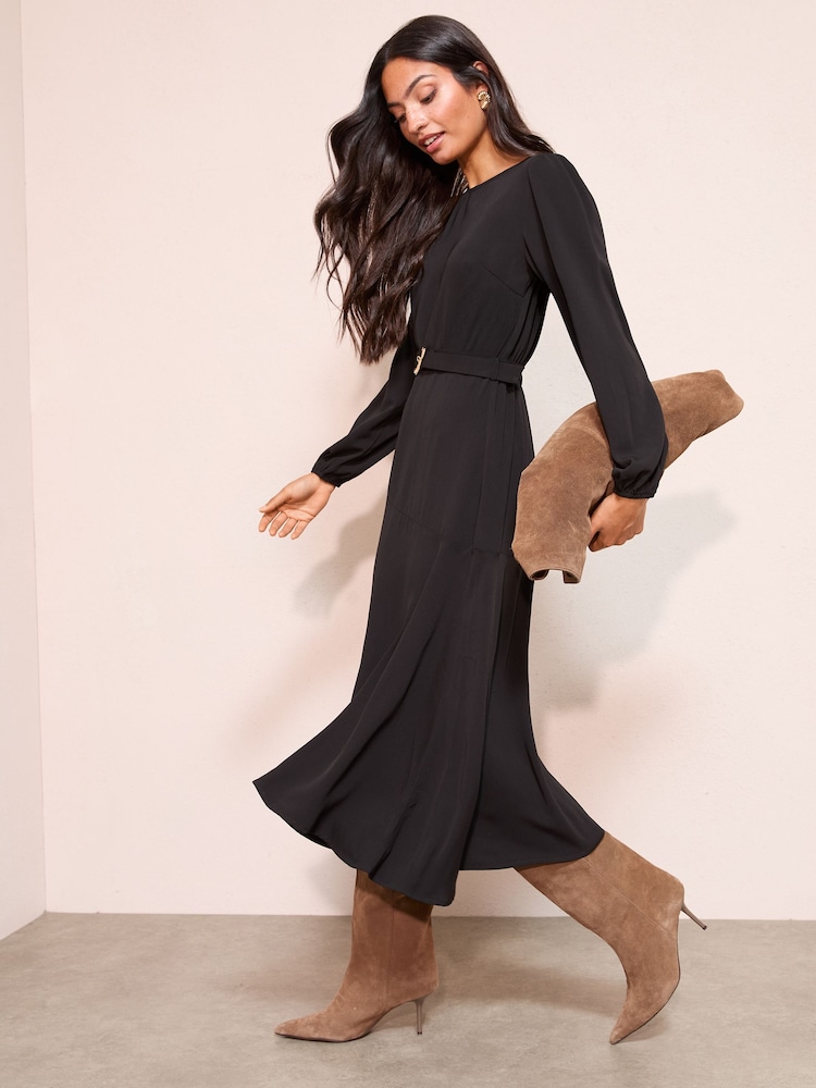 scoop neck midi dress with sleeves Icon Scoop Neck Midi Dress