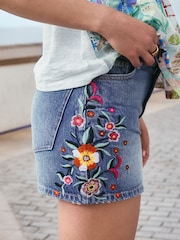 Bordado Floral blue mid - Shorts Denim para meninos - Imagem 7 de 7