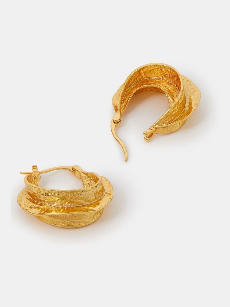 Accessorize 14ct Plated Chunky Hammered Hoops Earrings - صورة 1 من 2 Accessorize 14ct Plated Chunky Hammered Hoops Earrings - صورة 1 من 2