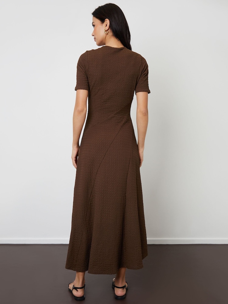 Threadbare Brown Textured Jersey Maxi Dress - Image 2 of 5
