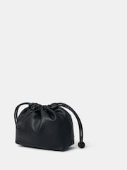 Accessorize Studded Bucket Bag - Imagen 2 de 3