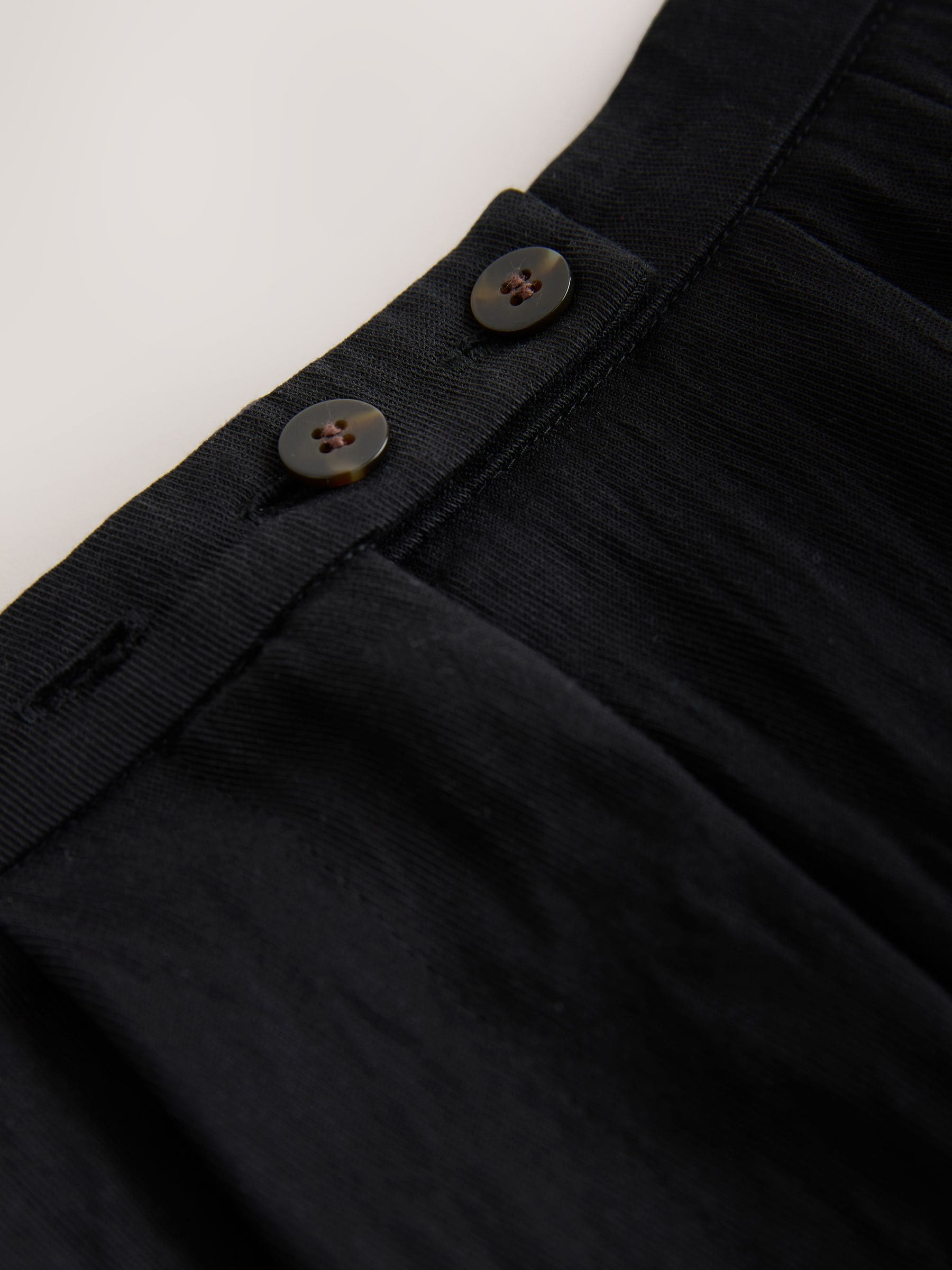 Cumpără Negru - Superwide Pleated Trousers from Next Romania