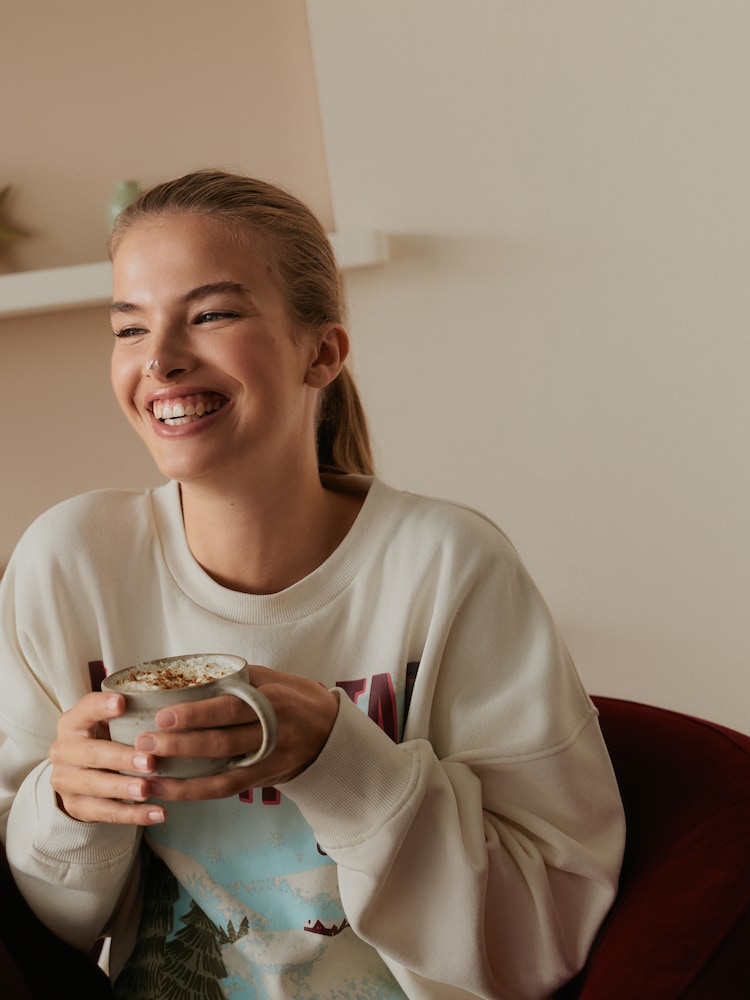 Bath & Body Works Cream Ski Print Cotton Blend Sweatshirt - Image 2 of 4 Bath & Body Works Cream Ski Print Cotton Blend Sweatshirt - Image 2 of 4