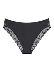 Triumph Amourette 400 Knickers - Image 5 of 5