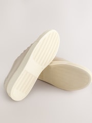 Natural Minimal Trainers - Image 5 of 5