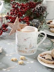 Sophie Allport Night Owl Village Scene Mug - Slika 1 iz 2