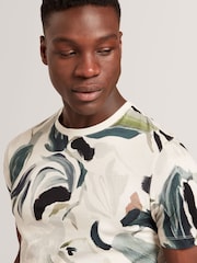 Ted Baker White Almoi Short Sleeve Cotton Floral Print T-Shirt - Image 4 of 6