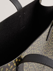 Ted Baker Black Large Darshay Ditsy Printed Icon Bag - Image 3 of 6