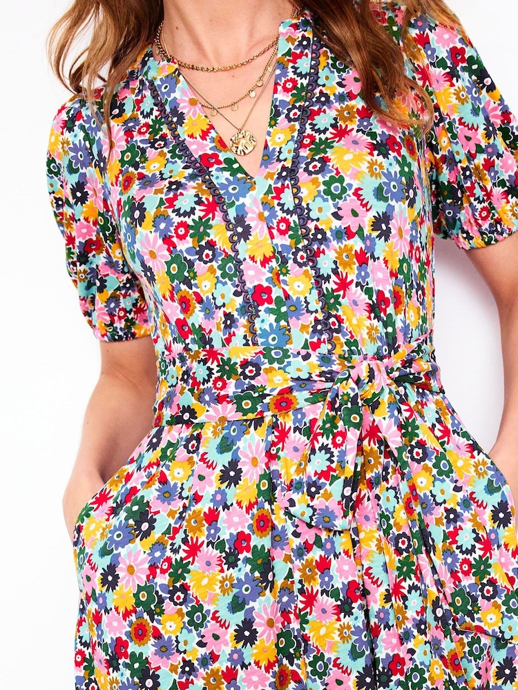 boden sophia shirt dress Boden - Our Sophia Shirt Dress gets the Holly Willoughby seal of approval.  It's the perfect dress for (This) Morning, noon and summer night   http://bit.ly/2rAYbhS