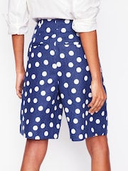 Boden Blue Pleat Wide Leg Shorts - Image 5 of 8
