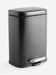 Black Soft Close 5 Litre Pedal Bin - Image 3 of 3