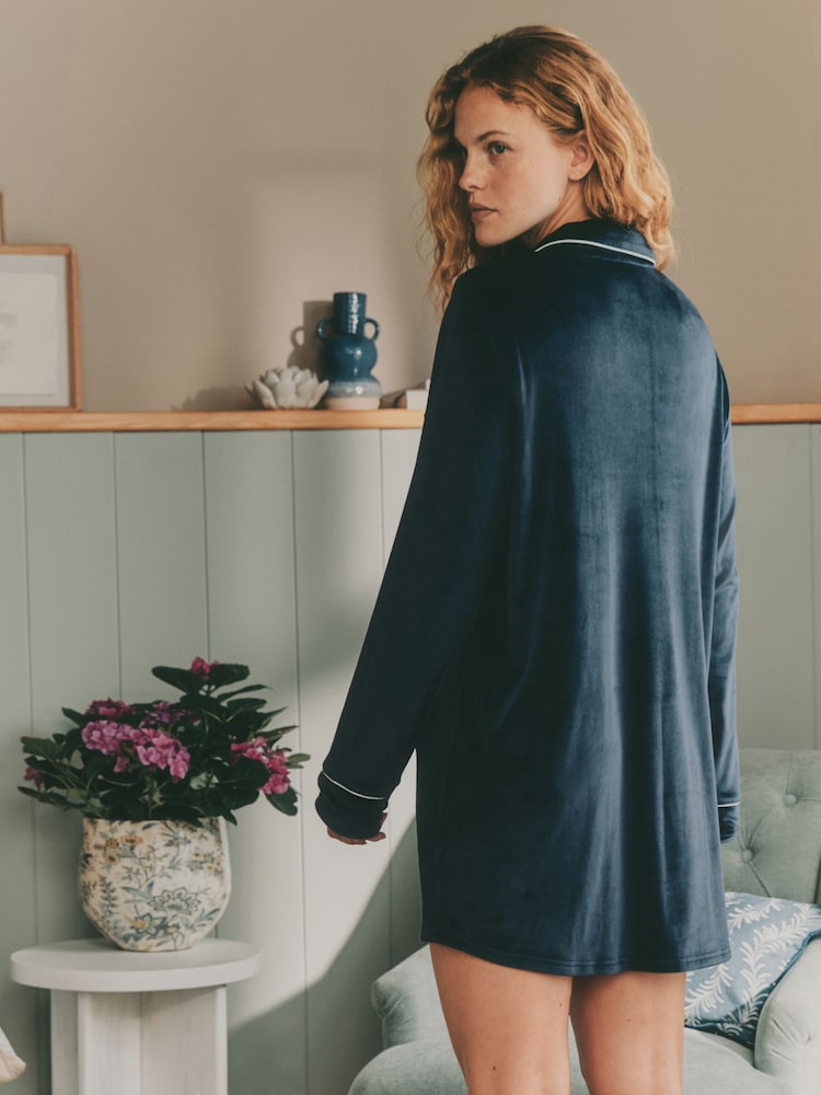 Laura Ashley Navy Cosy Night Shirt - Image 2 of 4 Laura Ashley Navy Cosy Night Shirt - Image 2 of 4