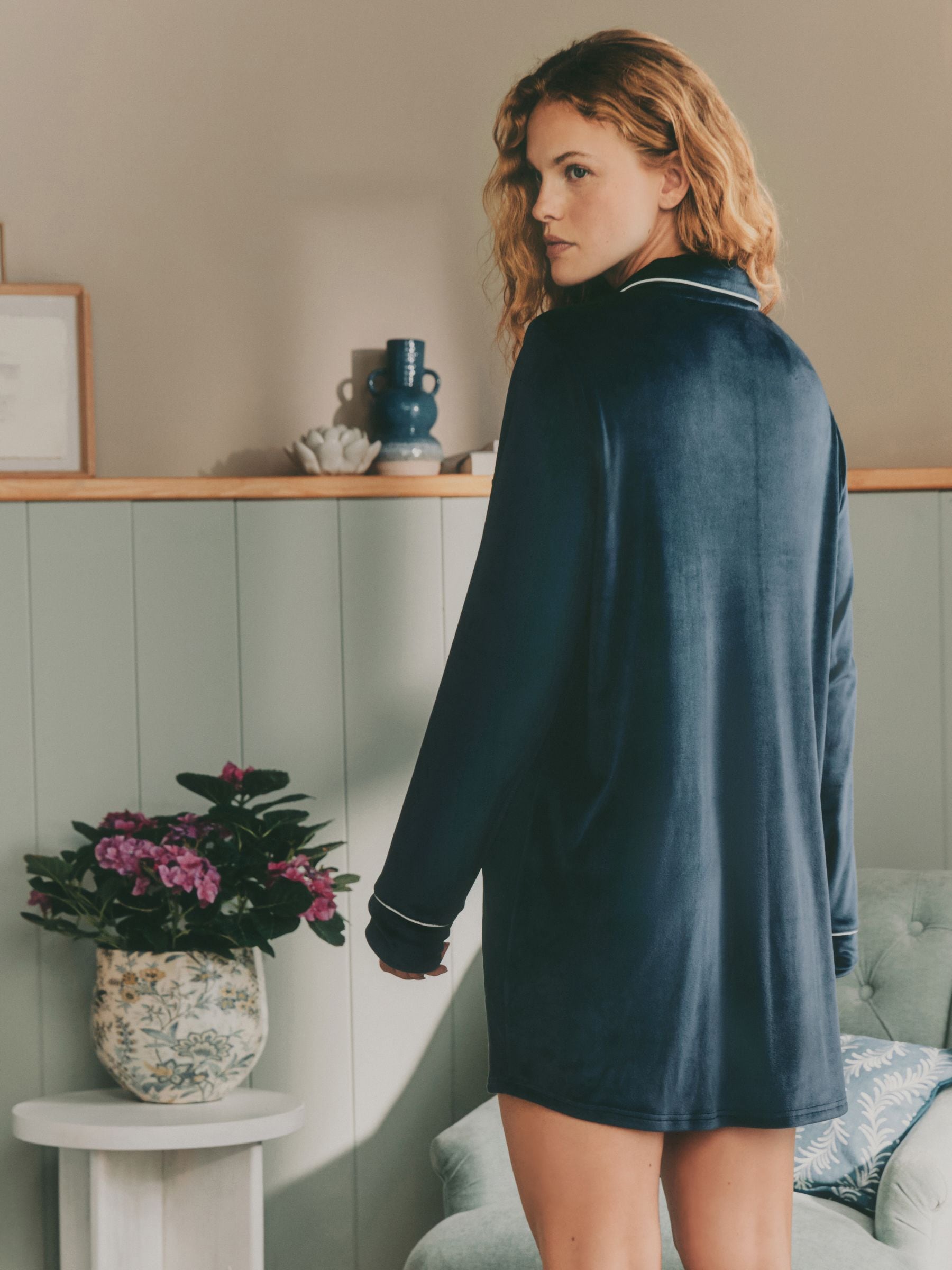トップス Laura Buy Laura Ashley Cosy Night Shirt з сайту Next Ukraine