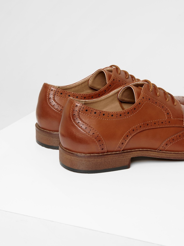 Threadbare Brown Faux Leather Brogues - Image 4 of 4