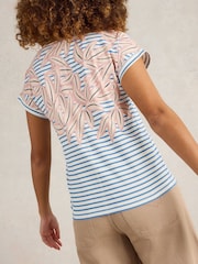 Blanco - Camiseta de algodón 100  con muesca en el cuello Nelly de White Stuff - Imagen 4 de 6