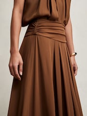 Reiss Tan Brown Saffron Jersey Ruched-Waist Maxi Skirt - Image 4 of 6