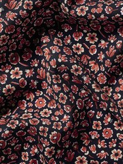 Charles Tyrwhitt Dark Navy Slim Fit Fish Slim Fit Short Sleeve Non-Iron Print 100% Cotton Shirt - Image 5 of 5
