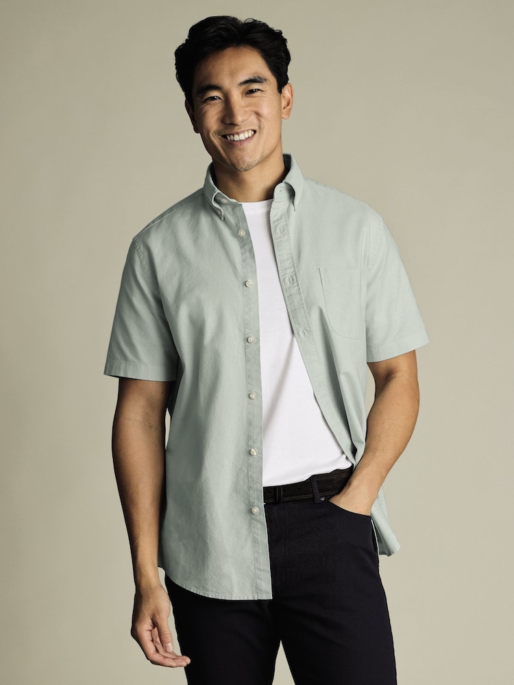 Charles Tyrwhitt Green Extra Wide Fit Slim Fit Plain Short Sleeve Button-Down Shirt - Image 1 of 5