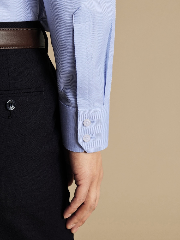 Charles Tyrwhitt Blue Classic Fit Non Iron Herringbone 100% Cotton Shirt - Image 3 of 3