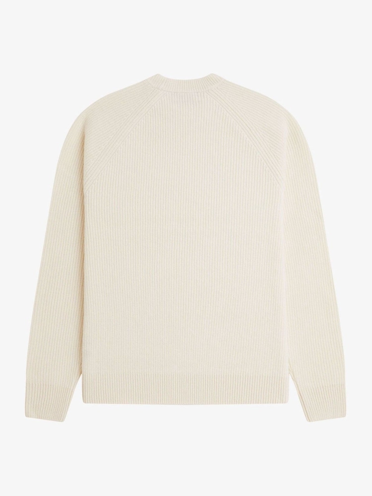 لون طبيعي - كنزة من صوف الحمل بتصميم راجلان من Fred Perry - صورة 7 من 7 لون طبيعي - كنزة من صوف الحمل بتصميم راجلان من Fred Perry - صورة 7 من 7